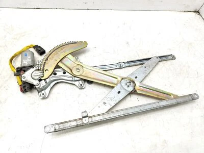 TOYOTA PREVIA 2.0 D4D 2002 FRONT LEFT DOOR WINDOW REGULATOR MOTOR 8572044030 - Imagem 1 de 4