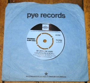 STRAWBERRY ALARM CLOCK ~ SIT WITH THE GURU b/w PRETTY SONG ~ UK PYE 7" 1968 - Picture 1 of 8