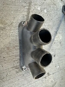 Volvo P1800 1800 S E ES Heater Air Distributor - Picture 1 of 2