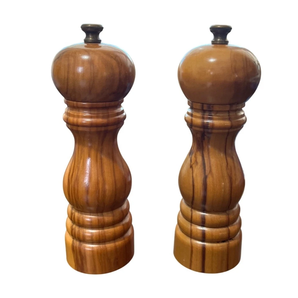 Peugeot Set of 2 Manual Pepper Mill Olive Wood - Image 1 of 4