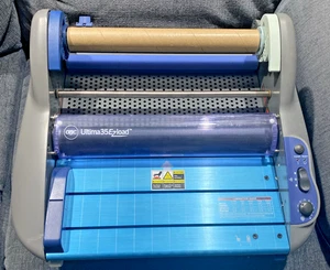 Máquina de laminación GBC Ultima35EZLoad Assembly # 1701681 - Imagen 1 de 5