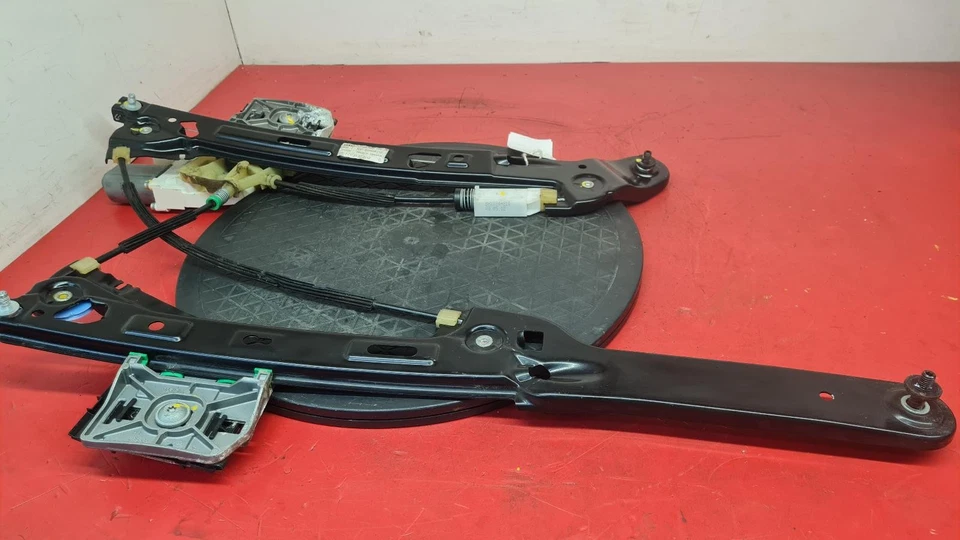 2013 AUDI A7 5 DOOR HATCHBACK DRIVERS REAR WINDOW REGULATOR + MOTOR - Image 1 of 4