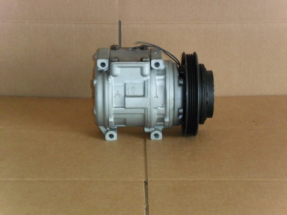 AC COMPRESSOR TOYOTA COROLLA, CELICA, 4RUNNER - Imagem 1 de 1