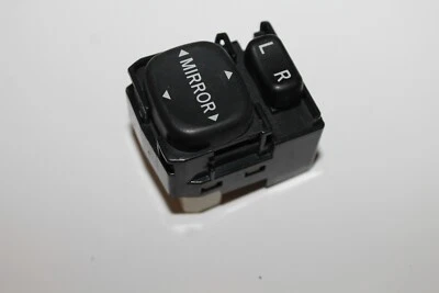 2000 - 2005 Toyota MR2 5 AC Power Mirror Control Switch Button - Imagem 1 de 3
