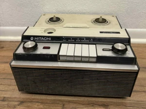 Hitachi trq-700 reel to tape deck player PART OR REPAIR - POWERS ON - Picture 1 of 7