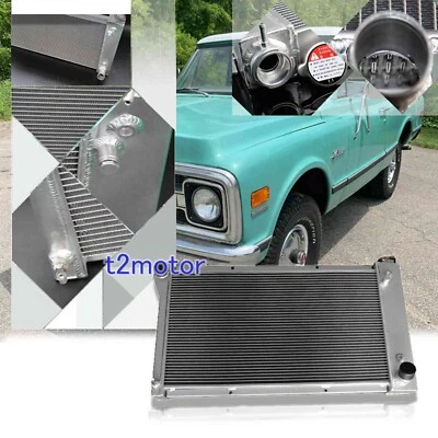Radiador de carreras de aluminio de 3 filas para camioneta GMC/Chevy 1967 68 69 70 71 1972 Foto 1 de 4