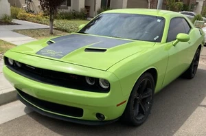 2015 Dodge Challenger R/T - Picture 1 of 18