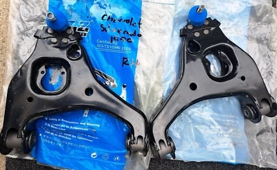 Front Right Left Control Arm K620264 &K 620265 Chevy Silverado GMC Sierra 1500  - Image 1 of 4