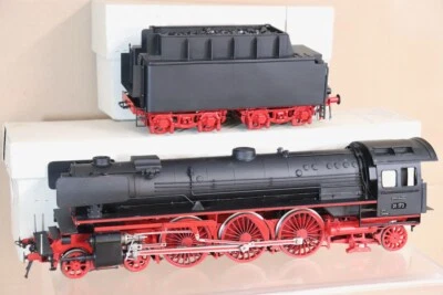 KIT MÜHLETHALER CONSTRUIDO LATÓN ESCALA O CALIBRE DB 4-6-2 CLASE BR 01 173 LOCOMOTORA oc Foto 1 de 4