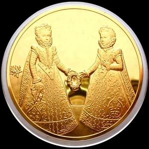 Spain Prado Museum 1982 24K Gold Plated Medal Portrait of the Infantas Isabel - Picture 1 of 5