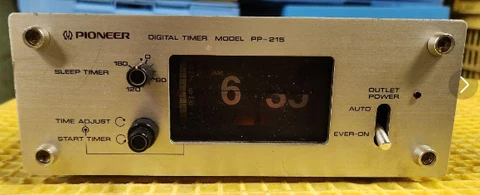 Pioneer Audio Digital Timer Flip Table Clock PP-215A Silver Working Used Cover
