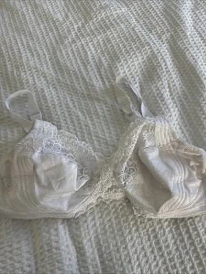 Just My Size C 42/95 White Lace Sexy Bra  - Image 1 of 4