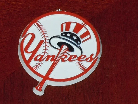 NEW YORK YANKEES Vintage NY MLB RUBBER Baseball FRIDGE MAGNET Standings Board Cover