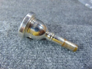 Boccaglio trombone Bach 6 1/2 AL gambo grande un tondo tono morbido e resistenza - Foto 1 di 5