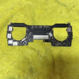 Apple MacBook Pro Model A1706 Mother Board - Picture 1 of 4