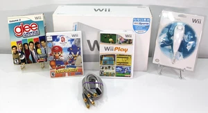 Nintendo Wii Console Lot Set OEM Bundle Video Games CIB Play Sports Glee RVL-001 - Picture 1 of 22