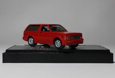 Johnny Lightning Typhoon 1992 GMC Typhoon Release 3 #2 Red - Image 1 of 4