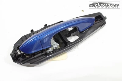 Ford Edge CD539 2015-2024 manija de puerta exterior delantera izquierda Atlas azul perla OEM Foto 1 de 4