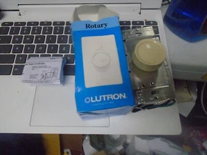 Lutron Rotary Dimmer switch new - Picture 1 of 1