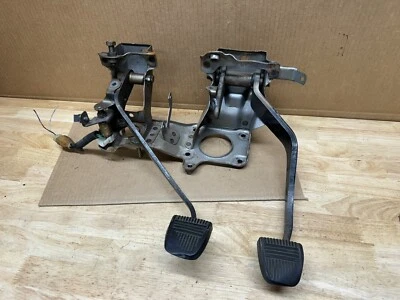Toyota 4runner 89-95 Embrague y Pedal Freno Conjunto Soporte Pickup Foto 1 de 4