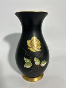 vase, schwarze Henkelvase Vase, Royal Porzellan Bavaria, KM, handarbeit Rose - Picture 1 of 9
