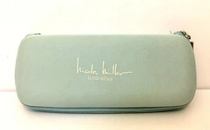 Estuche paraguas/gafas Nicole Miller con cremallera azul claro - Imagen 1 de 7
