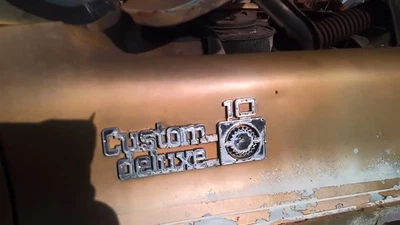 Pictured Emblem Badge Only! Passenger Right Fender Fits 73-80 BLAZER/JIMMY (full - Image 1 of 4