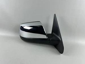 2014-2021 Toyota Tundra Sequoia Right Door Mirror Turn Signal Chrome OEM - Picture 1 of 14
