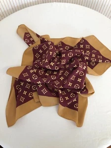 Foulard carré Vintage Monogramme Luxe Cadeau pour Femme FO367 - Imagen 1 de 10