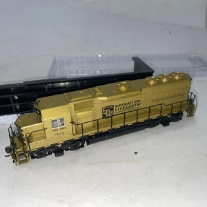 Atlas 10004049 HO GP40 Diesel Operation Lifesaver 50th ANIV GoldESULokSound5 - Picture 1 of 6