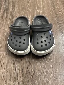 Crocs Clogs Gray Toddler (size 4/5)