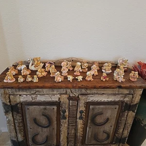 Cherished Teddies Figurines Valentines Day Lot Of 27 Retired Vintage Cupid Heart - Picture 1 of 12