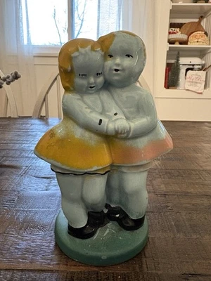 Estatuilla de arcilla florero de colección Shawnee Pottery Boy Girl Lovers Foto 1 de 4