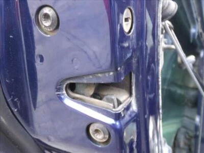 87576 Cerradura puerta trasera izquierda para VOLKSWAGEN PASSAT 1.9 TDI 2000-2005 2002 Foto 1 de 4