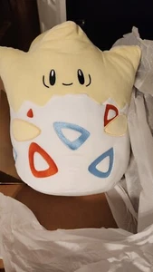 Kelly Toy Squishmallow 14" Pokemon Togepi Squishmallows 14 Zoll NEU Versand so schnell wie möglich - Bild 1 von 6