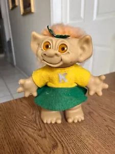 Uneda Wishnik Dam troll bebé 1960 8" raro con ropa de fieltro 190918 pelo de melocotón - Imagen 1 de 7