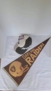 RARE Vintage 90's Los Angeles Raiders NFL Football Snapback Cap Logo 7 w/Pennant - Picture 1 of 12