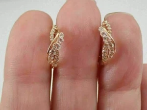 Round Cut Simulated Morganite Pretty Huggie Hoop Earring In 14k Rose Gold Plated - Picture 1 of 4