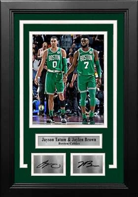 Foto enmarcada 8x10 de Jayson Tatum y Jaylen Brown Celtics con autógrafos grabados Foto 1 de 2