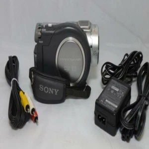Sony DCR-DVD405 3MP DVD NTSC Handycam Camcorder 10x Optical Zoom Video Transfer - Picture 1 of 3