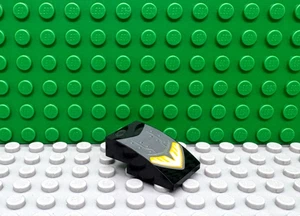 LEGO 1 Black Curved Slope 3x2 Printed Chevron with Design  NEW - Picture 1 of 1