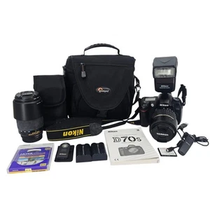 Nikon D70S 6.1MP Digital SLR Camera Kit 18-70mm Nikkor 4-5.6/70-300 TESTED - Picture 1 of 19