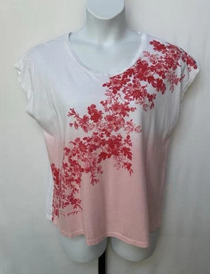 Tommy Hilfiger ladies size XL blouse with floral print. - Image 1 of 4