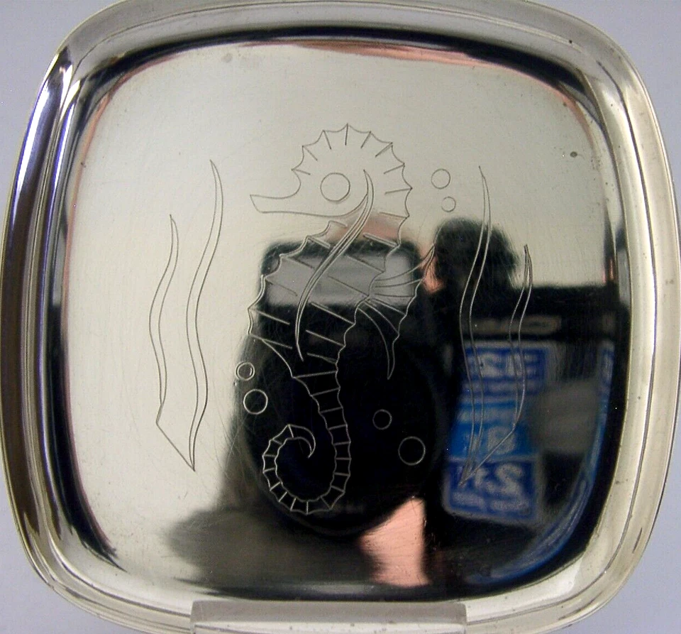 A E JONES PLATA ESTERLINA CABALLITO DE MAR PLATO 1960 GEOFFREY BELLAMY MEDIADOS DE SIGLO Foto 1 de 4