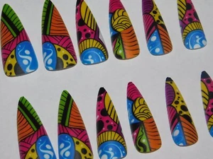 24 Piece Medium False Nail ~ Abstract Colors & Dots ~ Cute Press on Nails - Picture 1 of 7