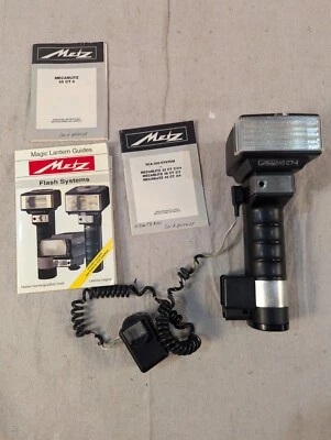 Metz Flash 45 Ct-4 Flash system w/ SCA 300, SCA 341 Flash adapter, manuals, book - Image 1 of 4