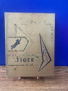 VTG . Tipton, Oklahoma School 1963 "The Tiger" Annual Year Book #25-69 - Bild 1 von 14