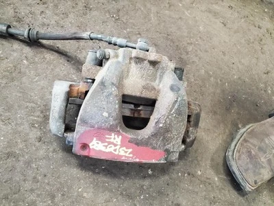 Passenger Caliper Front 12.80" Diameter Rotor Fits 15-19 DISCOVERY SPORT 1709449 - Изображение 1 из 4