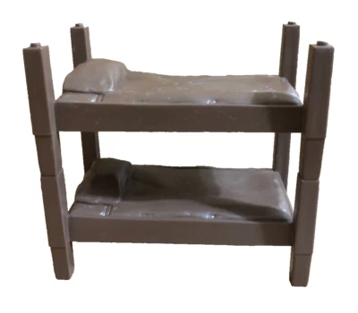 Conte 1950s Western Ranch Playset, 2 Made Beds, Brown Plastic ** Foto 1 de 4