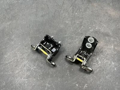 2PC Rear Right Door Upper & Lower Hinge 2020 Nissan Pathfinder 2015 2016 - 2019 - Image 1 of 4